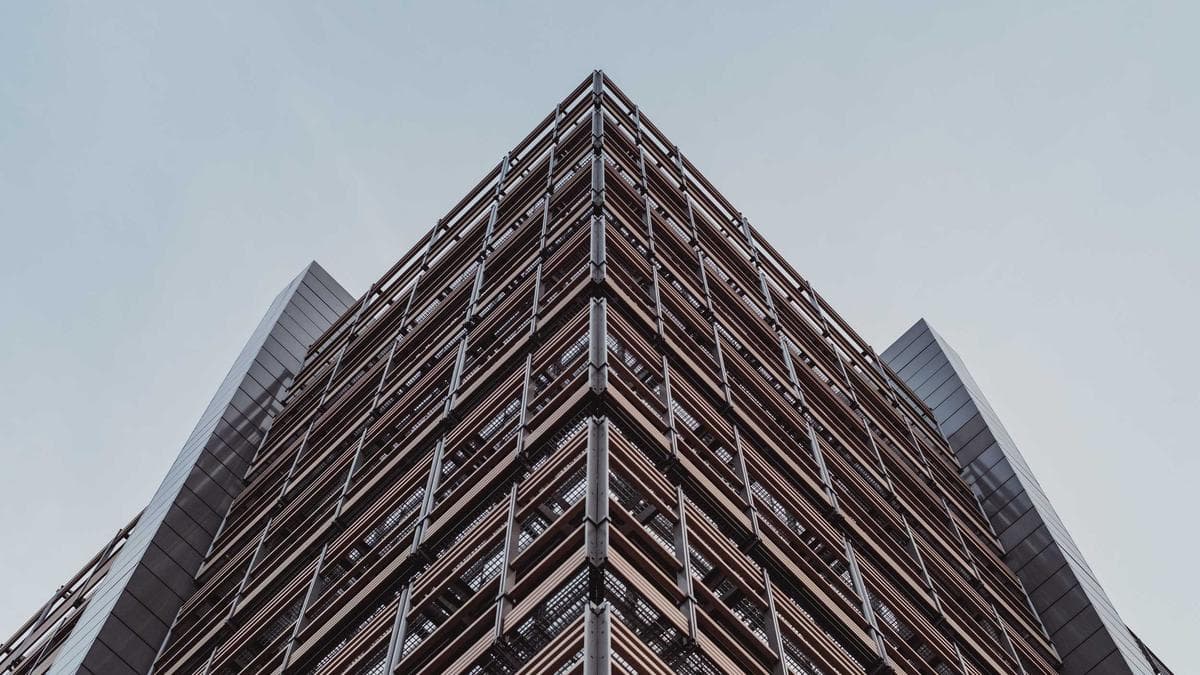 Payments and Software Stocks Drop as Analyst Warns AI Could Disrupt Revenue Models