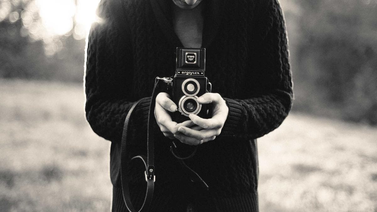 “No KYC” Crypto Cards Tap Corporate Issuing Loopholes