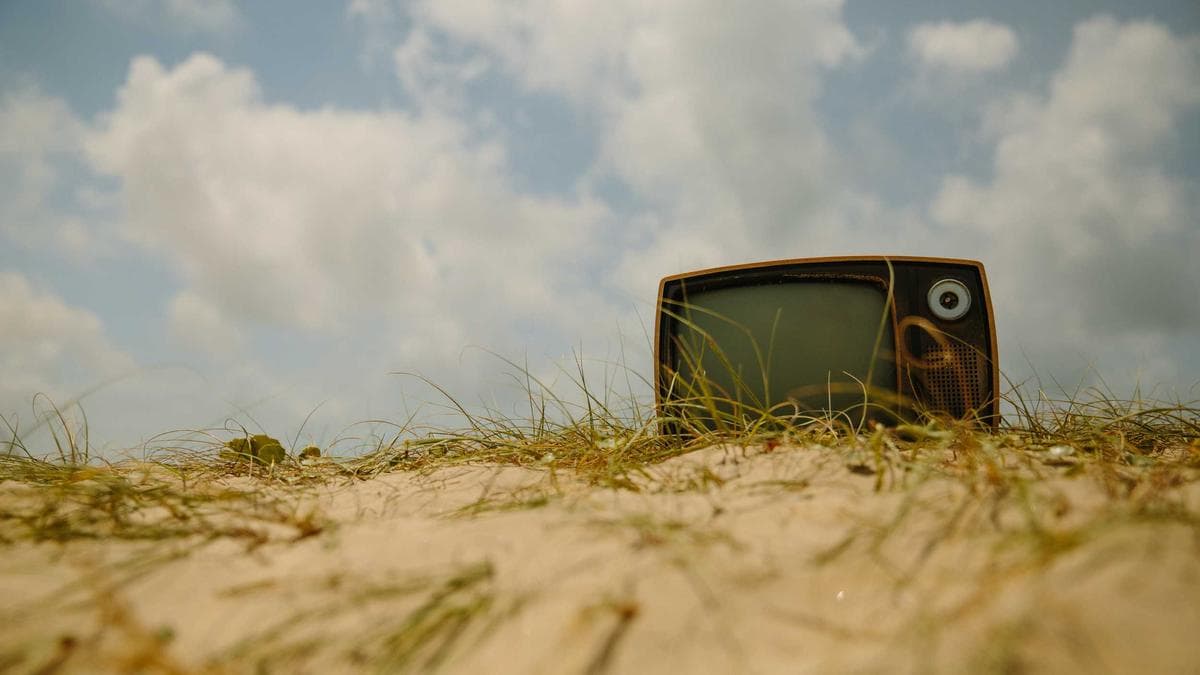 Corporate Divestitures Gain Momentum as CFOs Rethink Portfolio Strategy