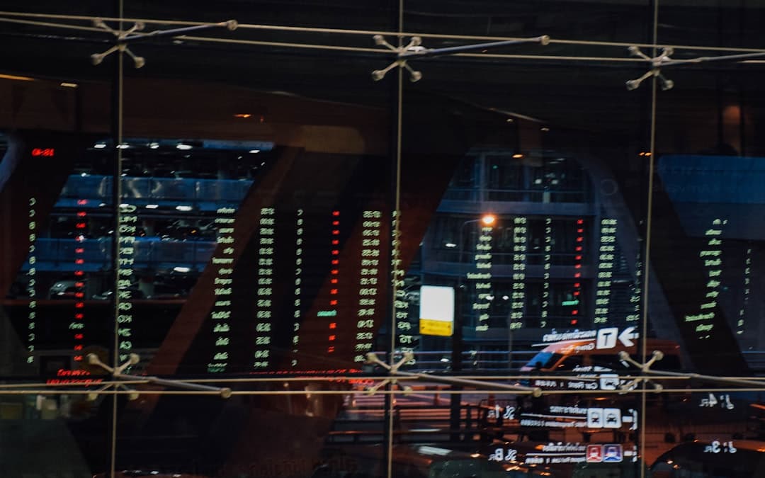 [BREAKING] Tether invests $200M in Whop; Robinhood launches $1B fund for pre-IPO investing (TWIF 2/28)